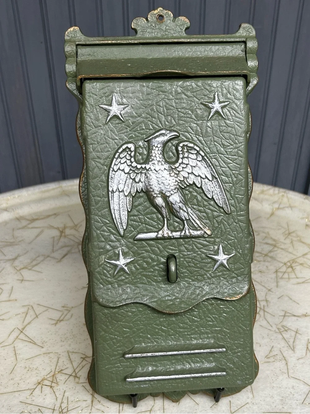 Vintage Remington Hardware Cast Aluminum Eagle Wall Mailbox Olive Green